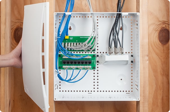 alt="Screw-down Vented Cover"