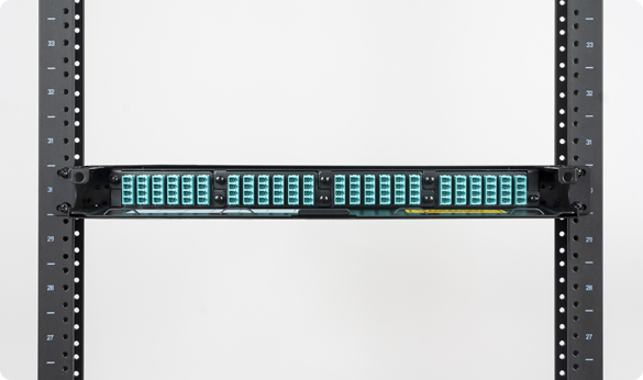 Fiber optic rack mount enclosure with HD footprint